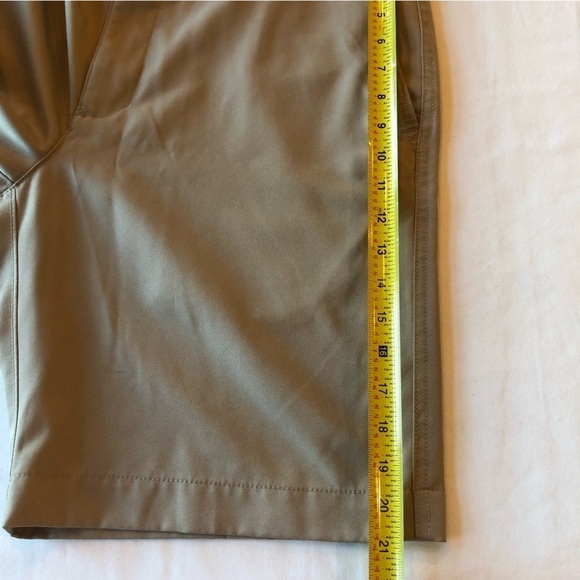 Pga Flat Front Taupe Golf Long Shorts Size 34 - Picture 9 of 9